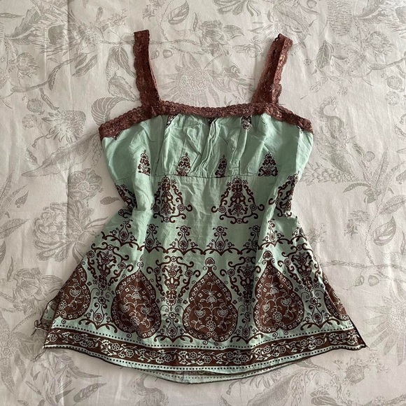 Tops - Y2k fairy grunge whimsigoth milkmaid lace cami top